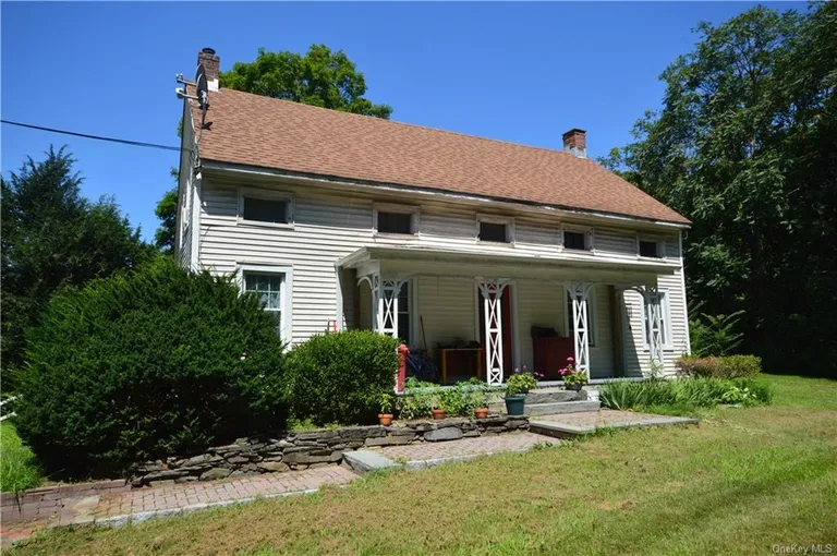 New York City Real Estate | View 7085 Route 9 | 5 Beds, 3 Baths | View 1