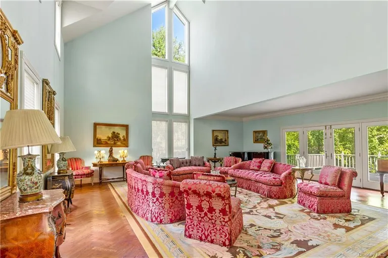 New York City Real Estate | View 6 Love Lane | Listing | View 3