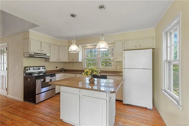 New York City Real Estate | View 90 Salisbury Turnpike | Listing | View 22