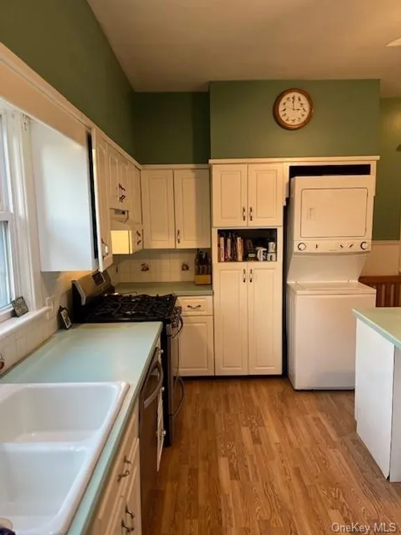 16 E Erie Street, Blauvelt, NY 10913 Property for sale