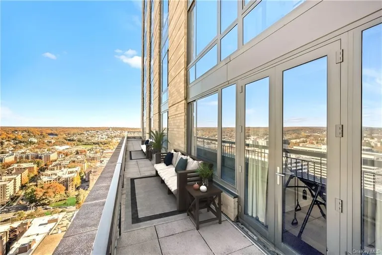 New York City Real Estate | View 10 City Place, 30D | Listing | View 16
