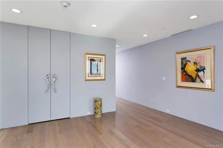 New York City Real Estate | View 1 Renaissance Square, PH40A | Listing | View 22