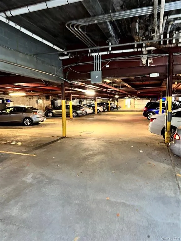 2 Soundview Avenue A1H, White Plains, NY 10606 Property for sale