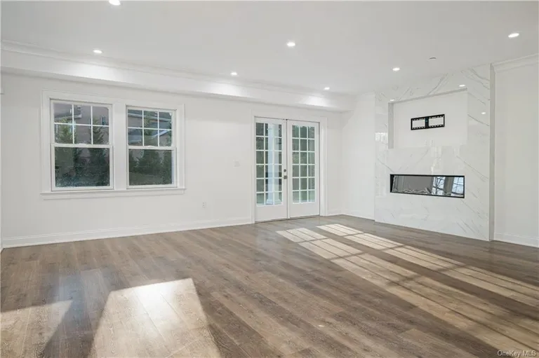 585 Main Street 1F, Armonk, NY 10504 Property for sale