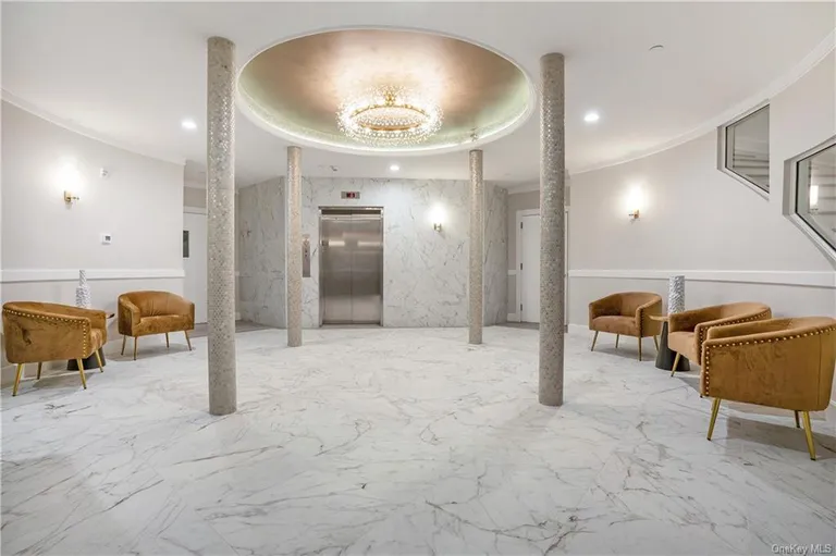 585 Main Street 1F, Armonk, NY 10504 Property for sale