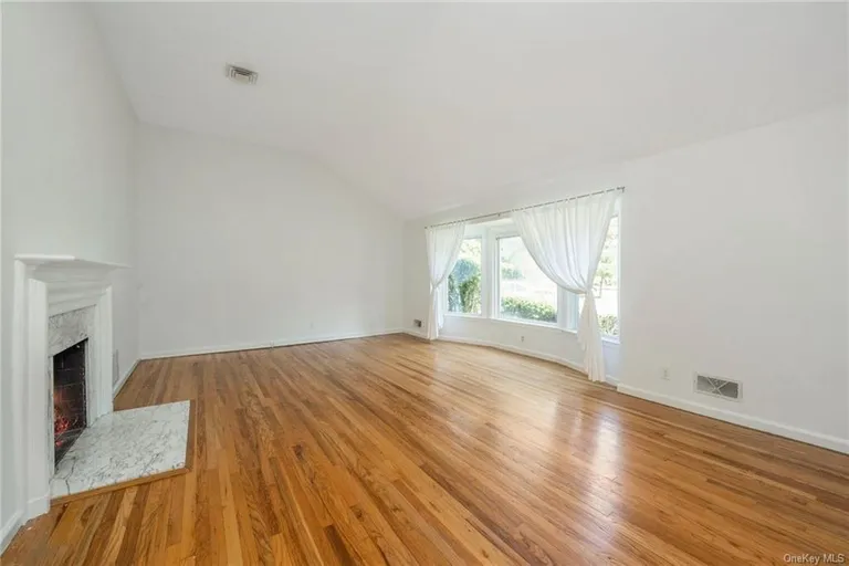 109 Fox Meadow Road, Scarsdale, NY 10583 Property for rent