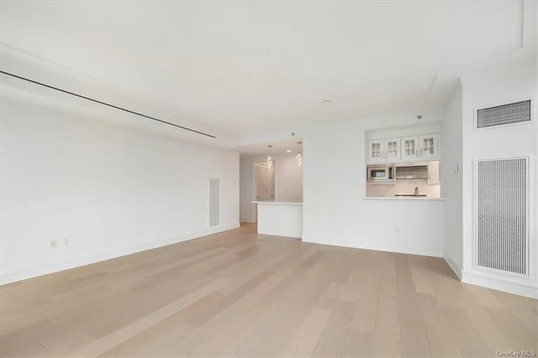 New York City Real Estate | View 1 Renaissance Square, 32A | Listing | View 17