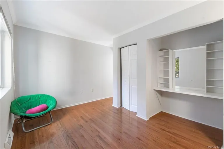 New York City Real Estate | View 11-7 Nicole Circle, 7 | Listing | View 17
