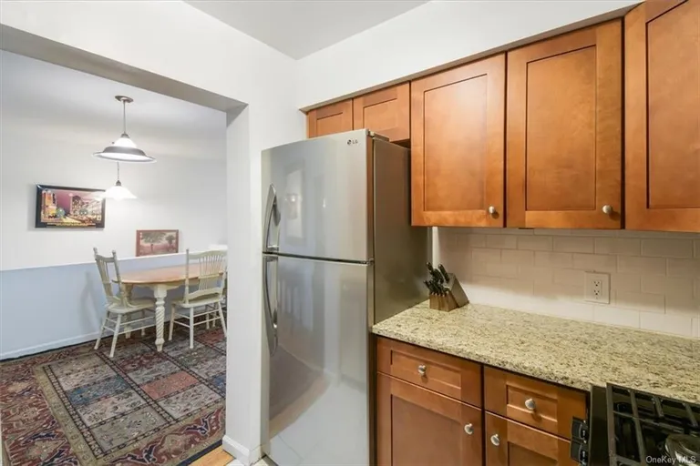 New York City Real Estate | View 11-7 Nicole Circle, 7 | Listing | View 15