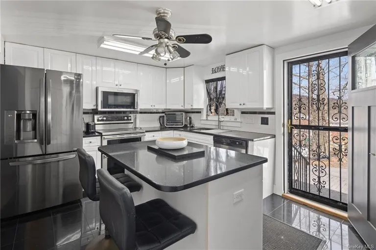 New York City Real Estate | View 483 Ashford Avenue | Listing | View 8