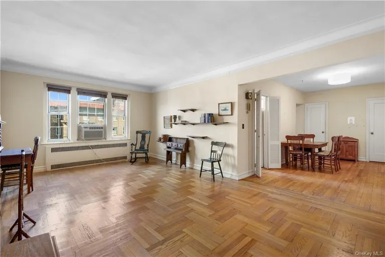 New York City Real Estate | View 21 N Chatsworth Avenue, 7C | Listing | View 13