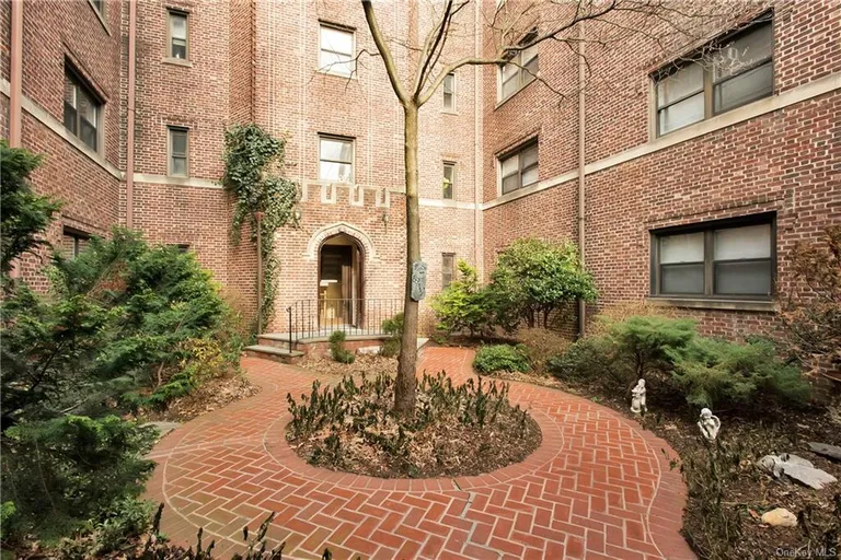 New York City Real Estate | View 240 Halstead Avenue, C8 | 2 Beds, 1 Bath | View 1