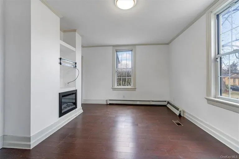 New York City Real Estate | View 14 Elm Street | Listing | View 9