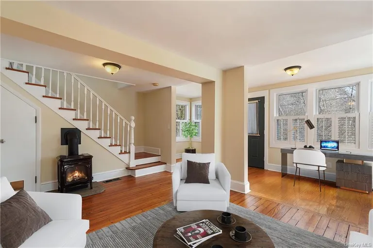 New York City Real Estate | View 19 High Street | Listing | View 8