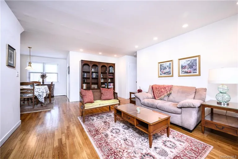 New York City Real Estate | View 154 S Buckhout Street, 154 | Listing | View 3