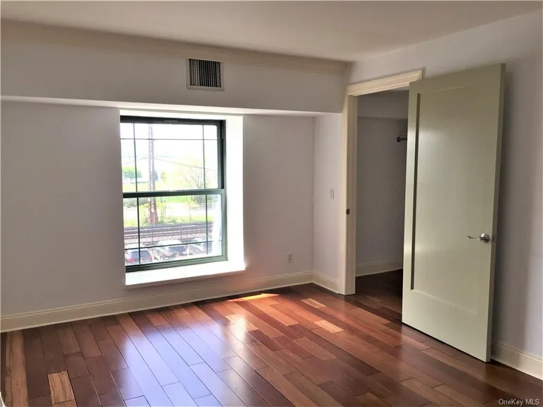 New York City Real Estate | View 1 S Astor Street, 402 | Listing | View 6