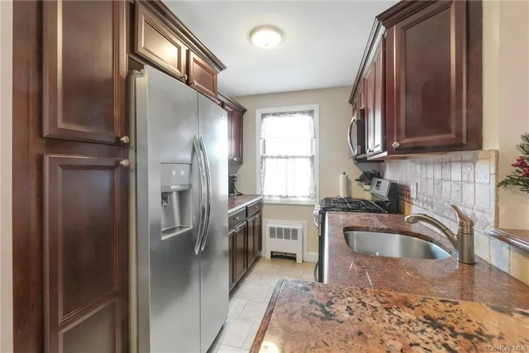 New York City Real Estate | View 42 Underhill Avenue, 1B | Listing | View 4