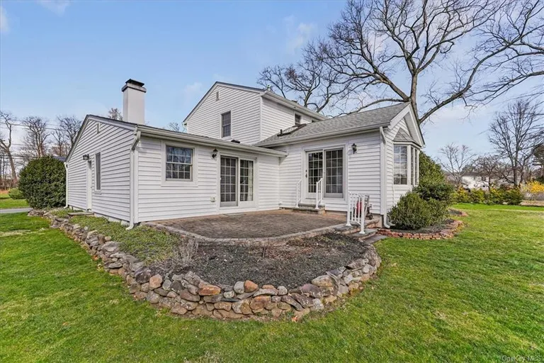 52 Oriole, Pearl River, NY 10965 Property for sale