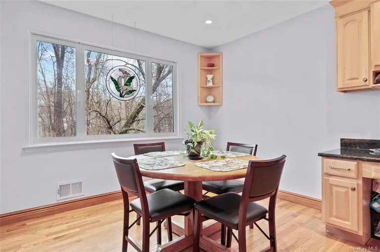 New York City Real Estate | View 12 Jackson Road | Listing | View 8