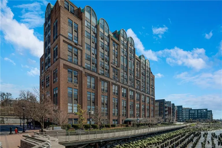 New York City Real Estate | View 23 Water Grant Street, 1H | Listing | View 24