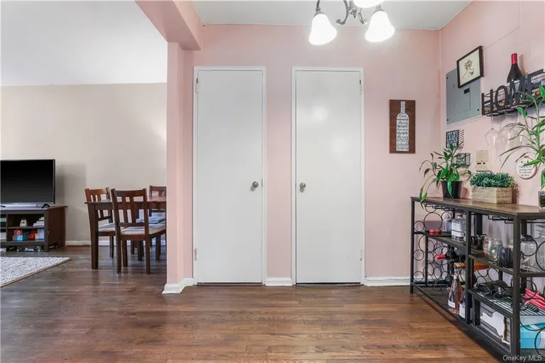 New York City Real Estate | View 2 Louisiana Avenue, 6H | Listing | View 3