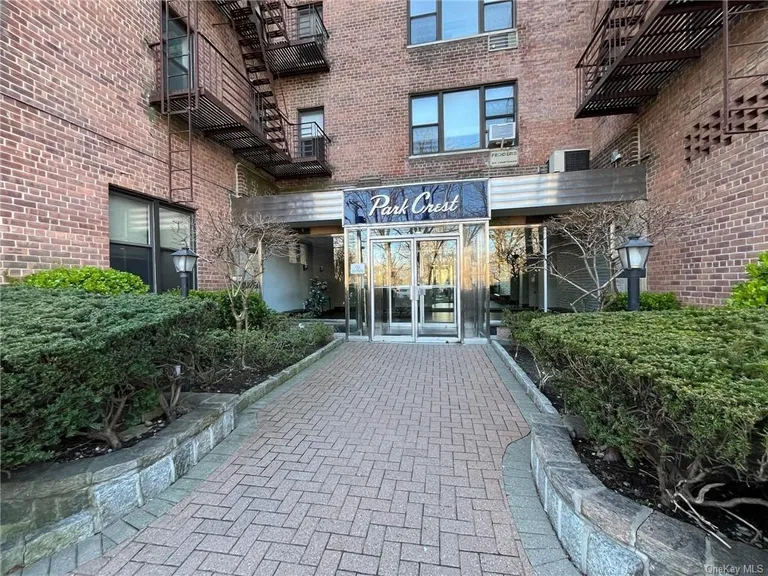 New York City Real Estate | View 575 Bronx River Road, 6A | Listing | View 27