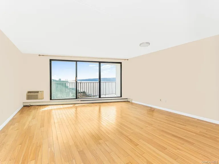 New York City Real Estate | View 1155 Warburton Avenue, 11K | 1 Bath | View 1