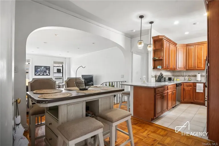 New York City Real Estate | View 41-21 42nd Street, 4F | Listing | View 3