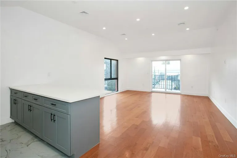 New York City Real Estate | View 16 White Street, 3rd Fl | Listing | View 4
