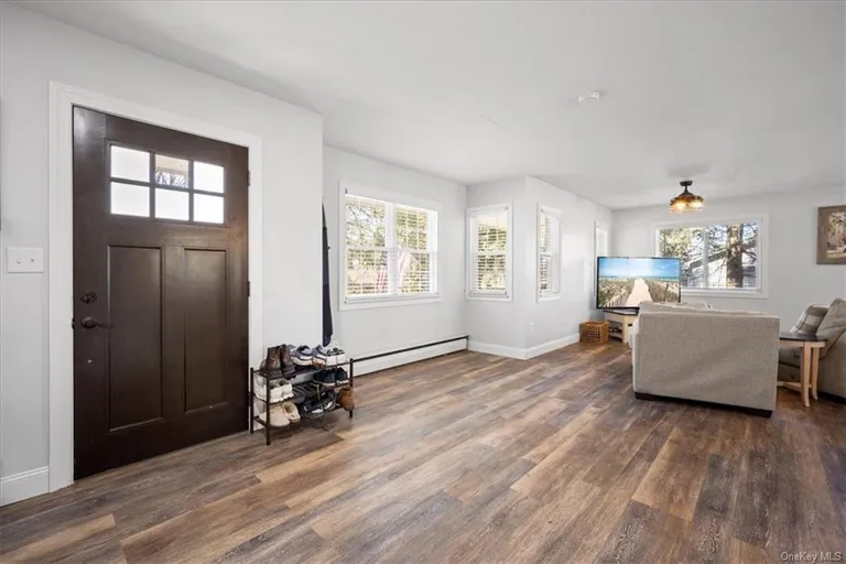 53 Hull Avenue, Clintondale, NY 12515 Property for sale