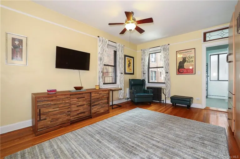New York City Real Estate | View 1 Franklin Avenue, 3I | Listing | View 8