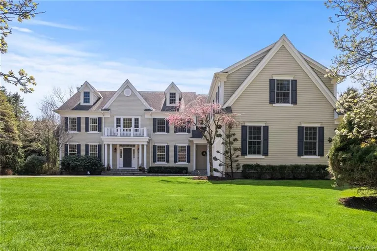 New York City Real Estate | View 41 Saxon Woods Road | 6 Beds, 4 Baths | View 1