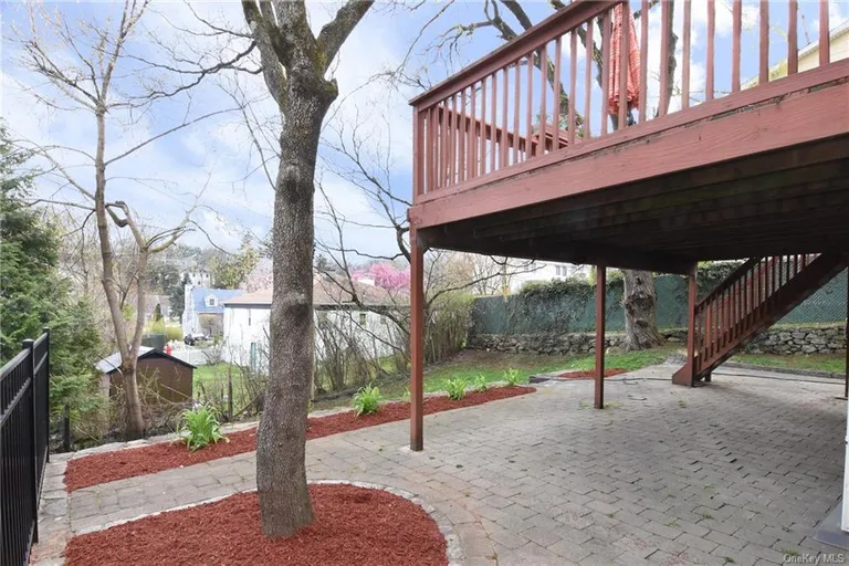 New York City Real Estate | View 14 Hilldale Road | Listing | View 8