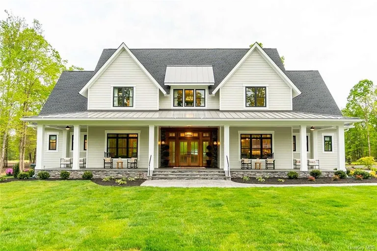 New York City Real Estate | View 517A Old Chappaqua Road | 4 Beds, 3 Baths | View 1