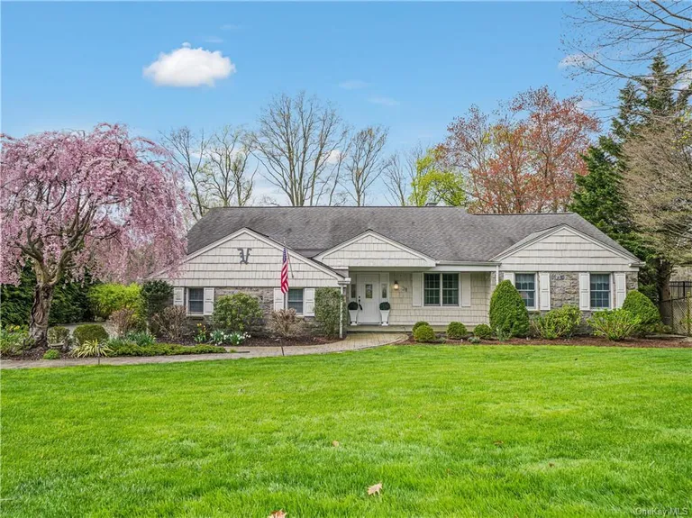 38 Lakeshore Drive, Eastchester, NY 10709 Property for sale