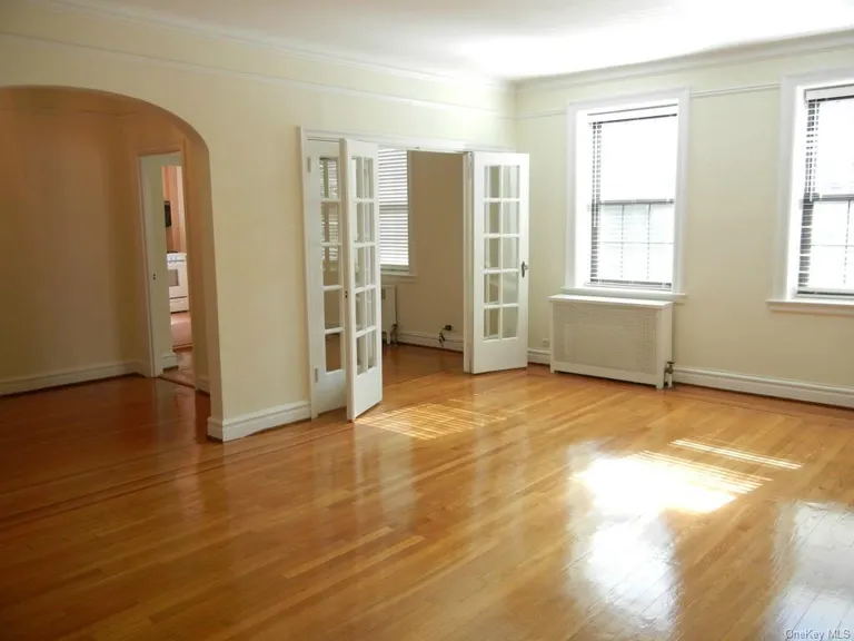 New York City Real Estate | View 14 N Chatsworth Avenue, 2B | Listing | View 4