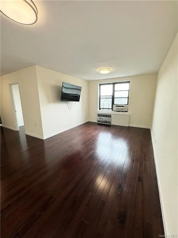 New York City Real Estate | View 277 Bronx River Road, 6G | Listing | View 8