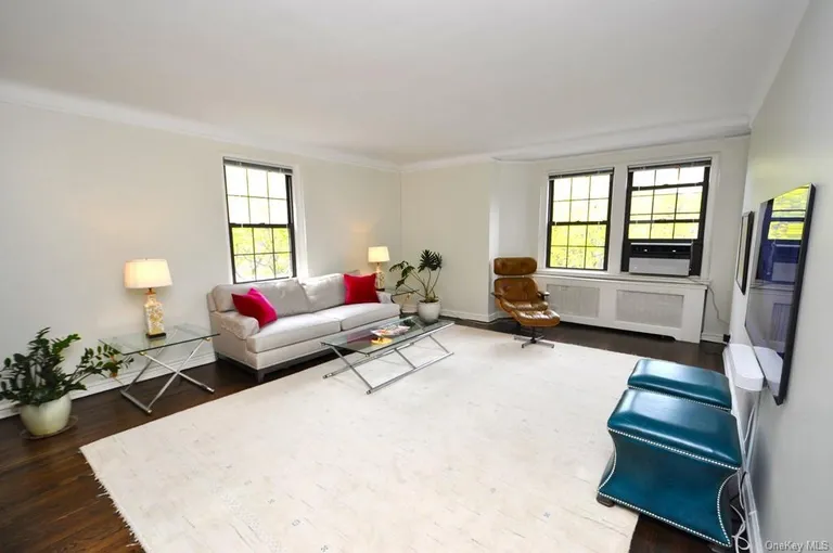 New York City Real Estate | View 198 Garth Road, 4A | 2 Beds, 1 Bath | View 1