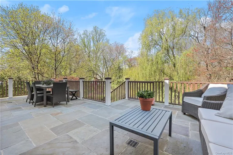 New York City Real Estate | View 27 Montrose Road | Listing | View 31