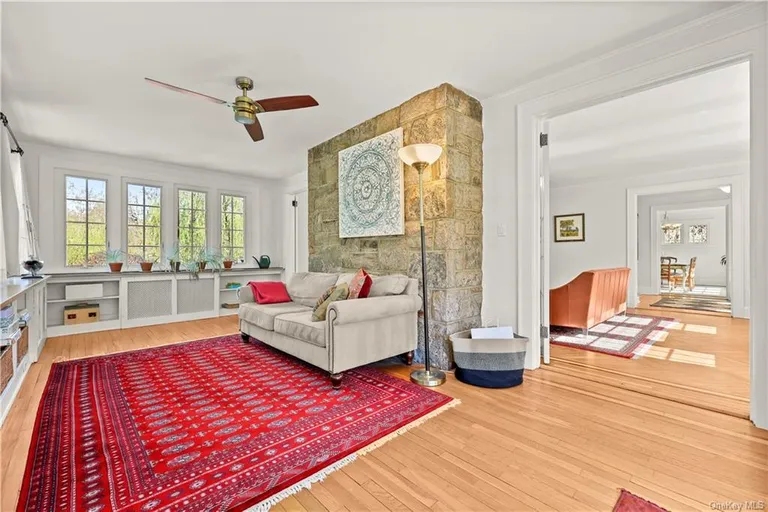 New York City Real Estate | View 27 Montrose Road | Listing | View 8