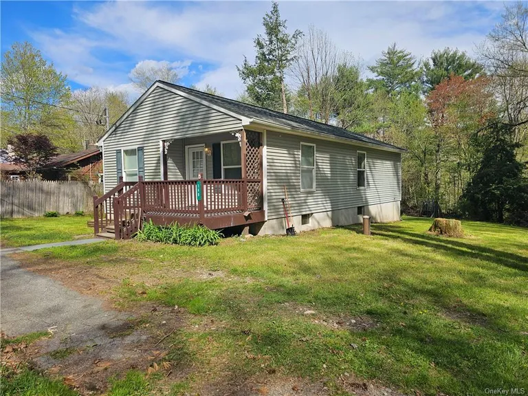 148 Lakeview, Cuddebackville, NY 12729 Property for sale