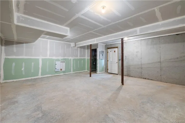 200 Maple 202, Monsey, NY 10952 Property for sale