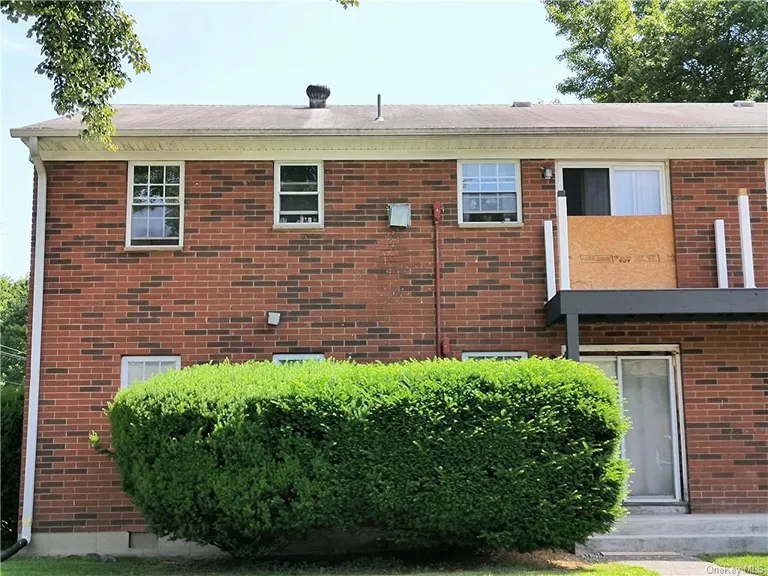 5 Wildwood Drive 8D, Wappingers Falls, NY 12590 Property for sale