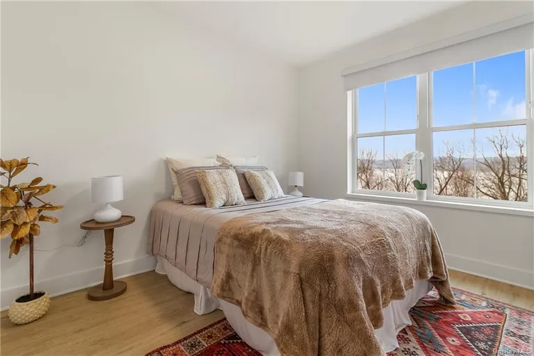 New York City Real Estate | View 30 Edgewater Place, 102 | Listing | View 7