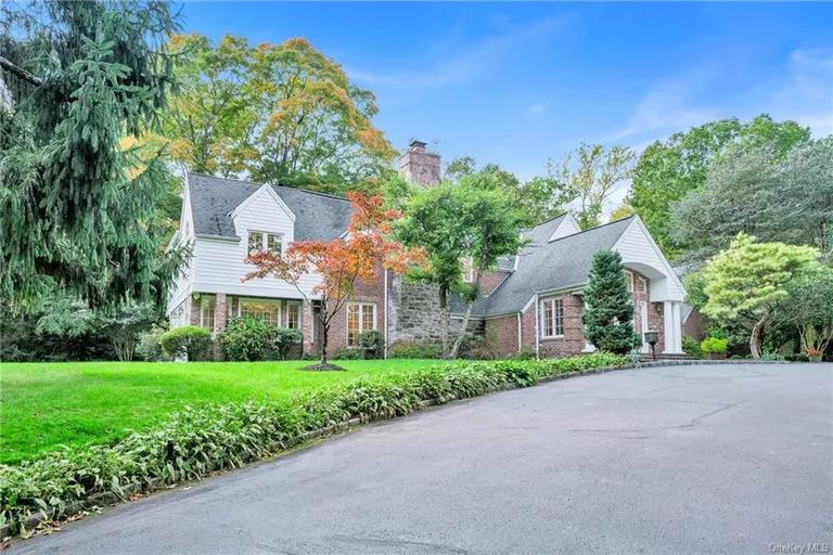 New York City Real Estate | View 223 Saxon Woods Road | 4 Beds, 4 Baths | View 1