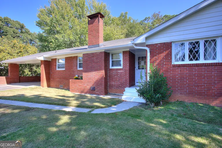 1523 Pineview, Conyers, GA 30012 Property for sale