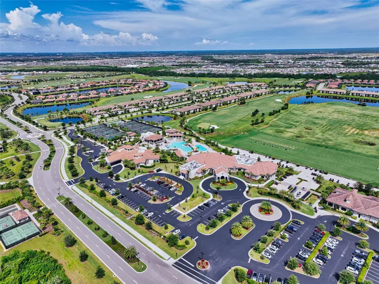 5537 Palmer Circle 203, Lakewood Ranch, FL 34211 Property for sale