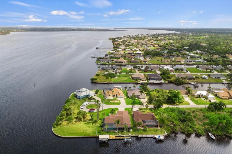 2418 Herron Terrace, PORT CHARLOTTE, FL 33981 Property for sale