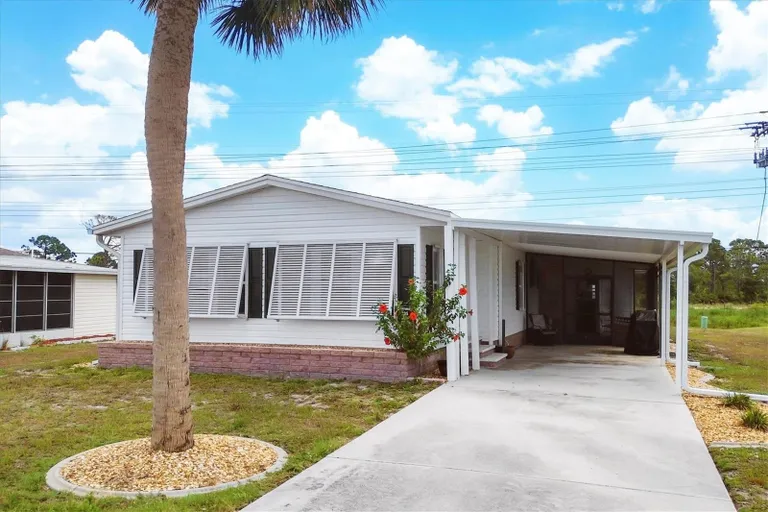 725 TANGERINE WOODS BOULEVARD, ENGLEWOOD, FL 34223 Property for sale