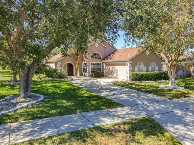 927 Hatteras Avenue, Minneola, FL 34715 Property for sale